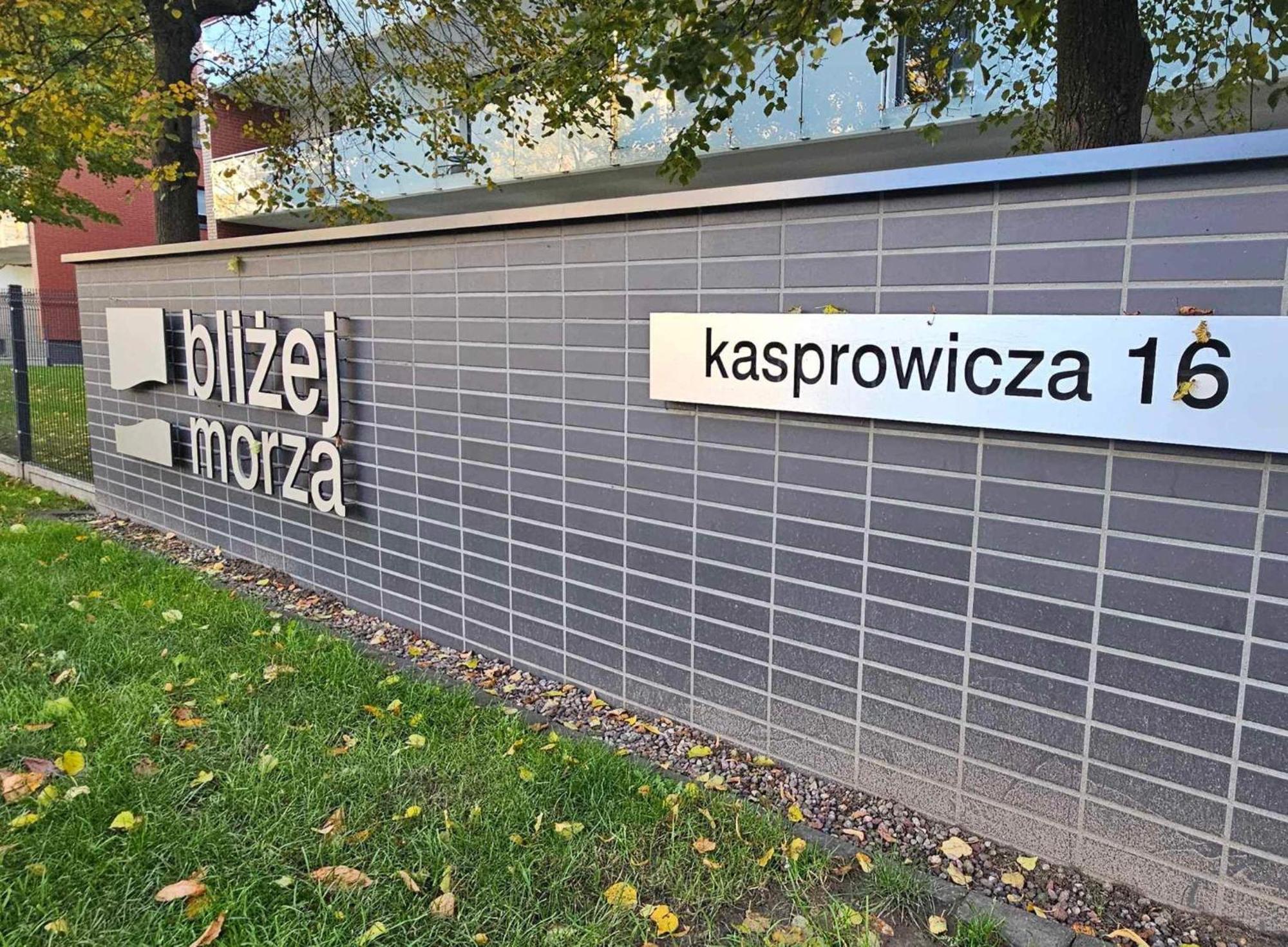 Storczyk & Szampanski Apartamenty Blizej Morza Kołobrzeg Exterior foto
